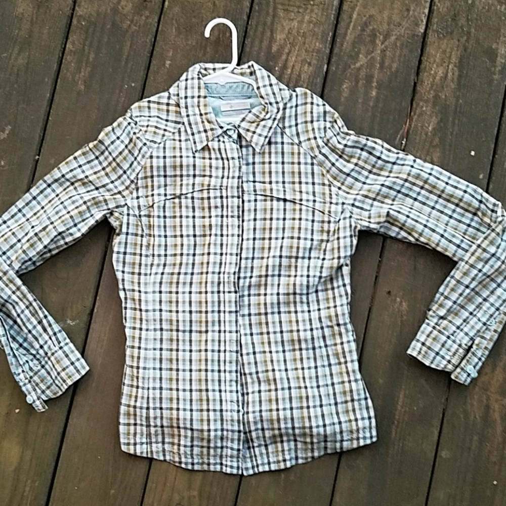 Columbia shirt.